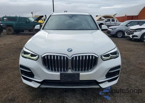 2023 BMW X5 xDrive40I z USA, uszkodzony, nr VIN 5UXCR6C00P9N87385